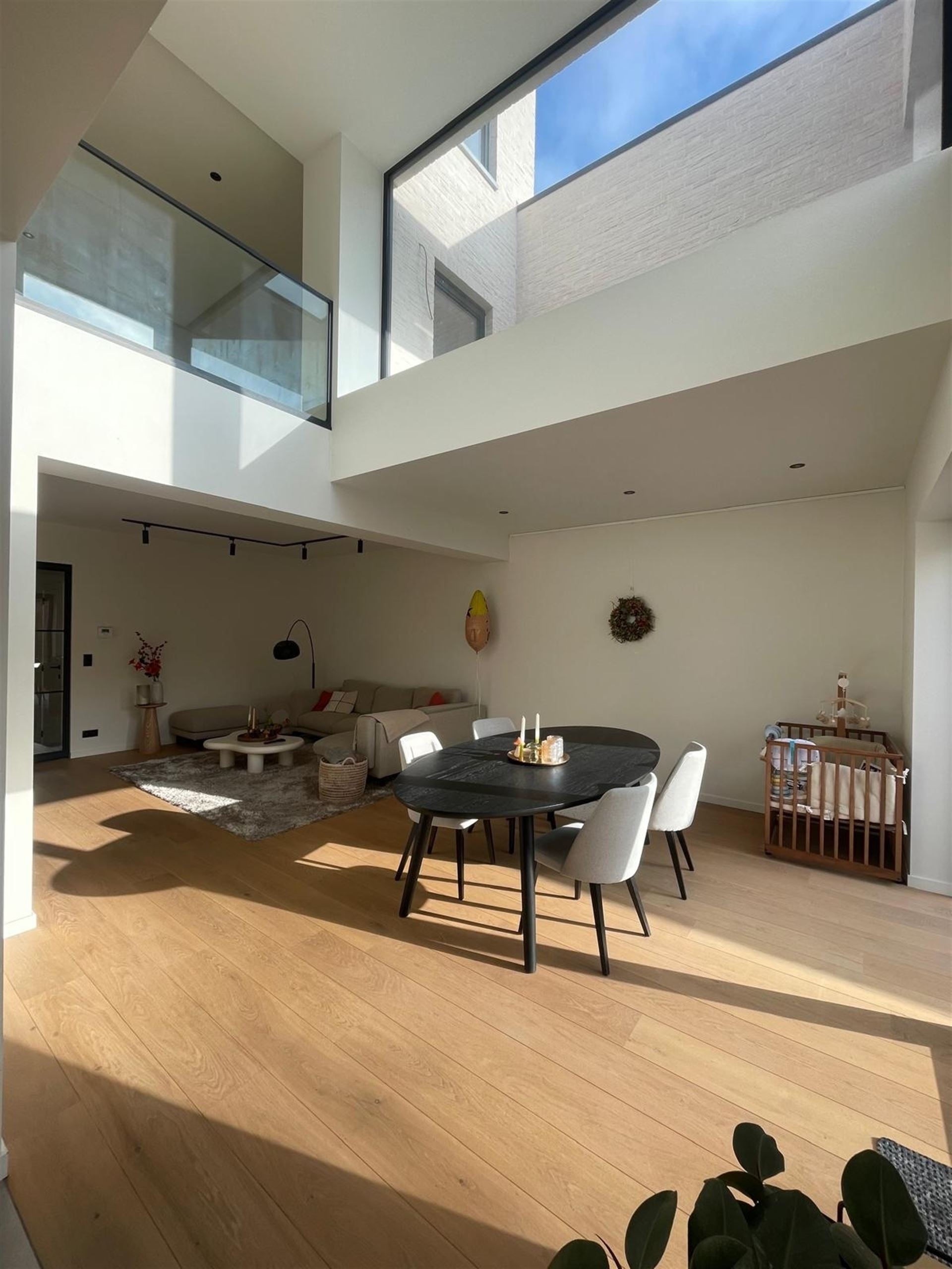 Prachtige totaalrenovatie van een gigantisch pand tussen stad en station in - foto 2