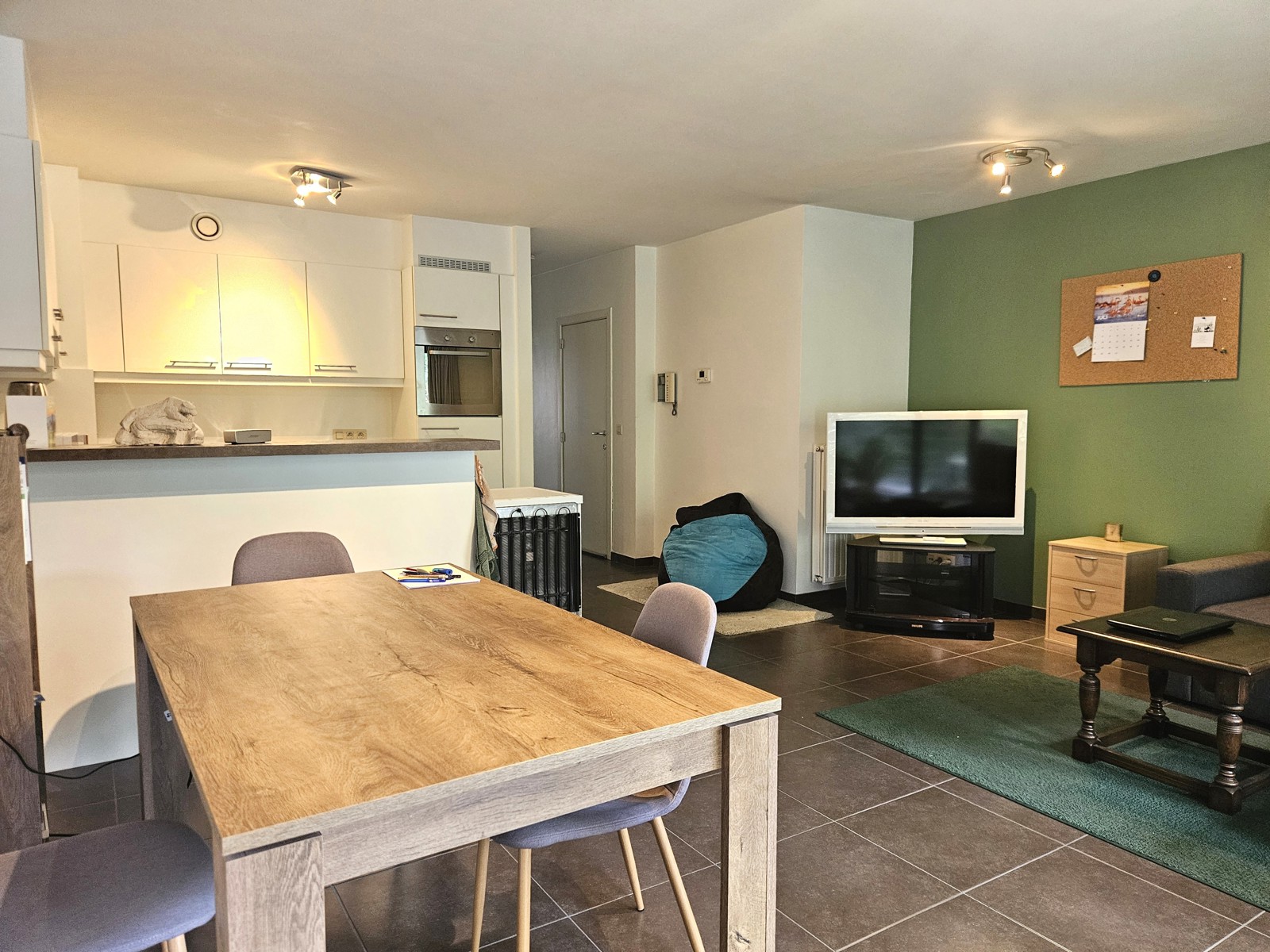 Comfortabel 2-slaapkamerappartement op 1ste verdieping met lift - foto 4