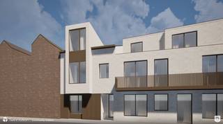 <p><strong>Exclusief kleinschalig nieuwbouwproject op de Oude Baan 292, Maasmechelen – 6% BTW mogelijk!</strong></p>
<p>Bent u op zoek naar een modern en luxueus afgewerkt appartement op een centrale locatie in Maasmechelen? Dan is dit kleinschalige nieuwbouwproject precies wat u zoekt! Gelegen aan de Oude Baan 292 omvat dit project <strong>drie stijlvolle appartementen</strong>, ontworpen met oog voor comfort, duurzaamheid en energiezuinigheid.</p>
<p><strong>Project in het kort:</strong></p>
<ul>
<li>
<p>3 volledig afgewerkte appartementen</p>
</li>
<li>
<p>Gelijkvloers appartement met terras en achterliggende tuin</p>
</li>
<li>
<p>Appartementen op de eerste en tweede verdieping met ruim terras</p>
</li>
<li>
<p>Energiezuinig dankzij Vaillant warmtepomp en vloerverwarming</p>
</li>
<li>
<p>Aankoop mogelijk aan 6% BTW (onder voorwaarden)</p>
</li>
<li>
<p>Verkoop onder de Wet Breyne voor maximale bescherming</p>
</li>
<li>
<p><strong>Oplevering voorzien tegen oktober-november 2025</strong></p>
</li>
</ul>
<p>Dankzij de uitstekende ligging geniet u van alle voorzieningen die Maasmechelen en omgeving te bieden hebben: winkels, scholen, restaurants en recreatiemogelijkheden bevinden zich op wandelafstand. Bovendien zijn er vlotte verbindingen naar omliggende steden en snelwegen.</p>
<p><strong>Interesse in een luxueus, energiezuinig appartement op een toplocatie? Contacteer ons vandaag nog voor meer informatie!</strong></p>