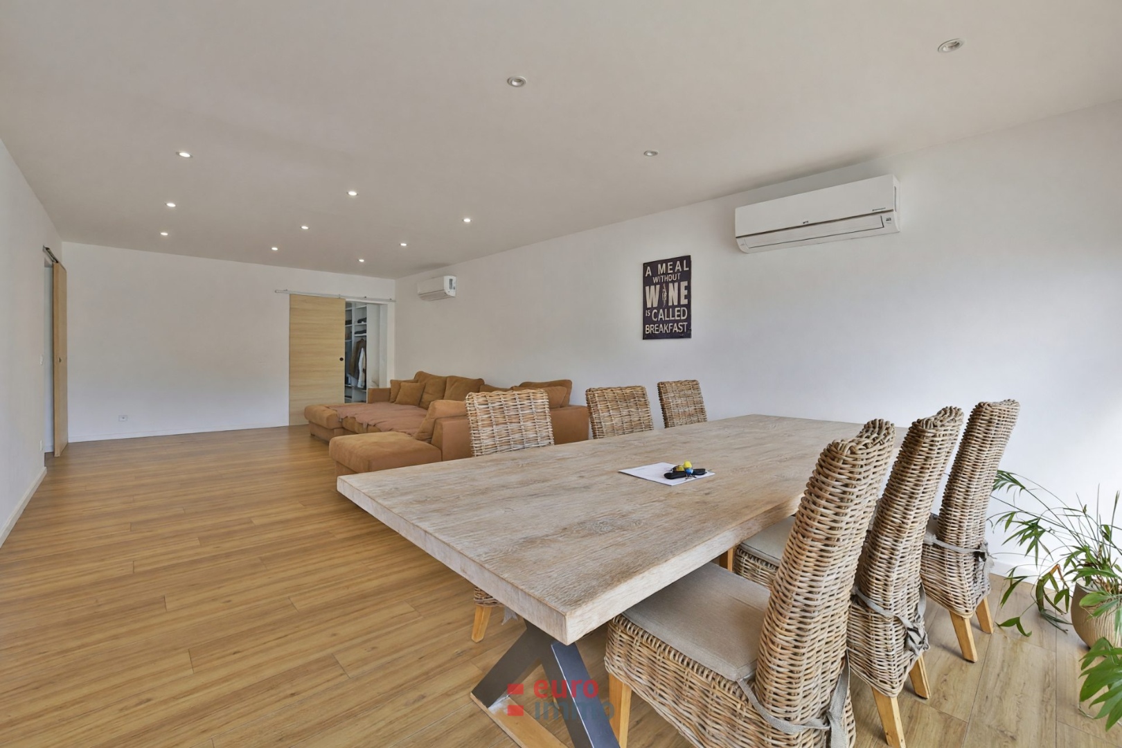 Héél charmante, gesloten woning met 3 slaapkamers én garage te koop in De Panne! - foto 5