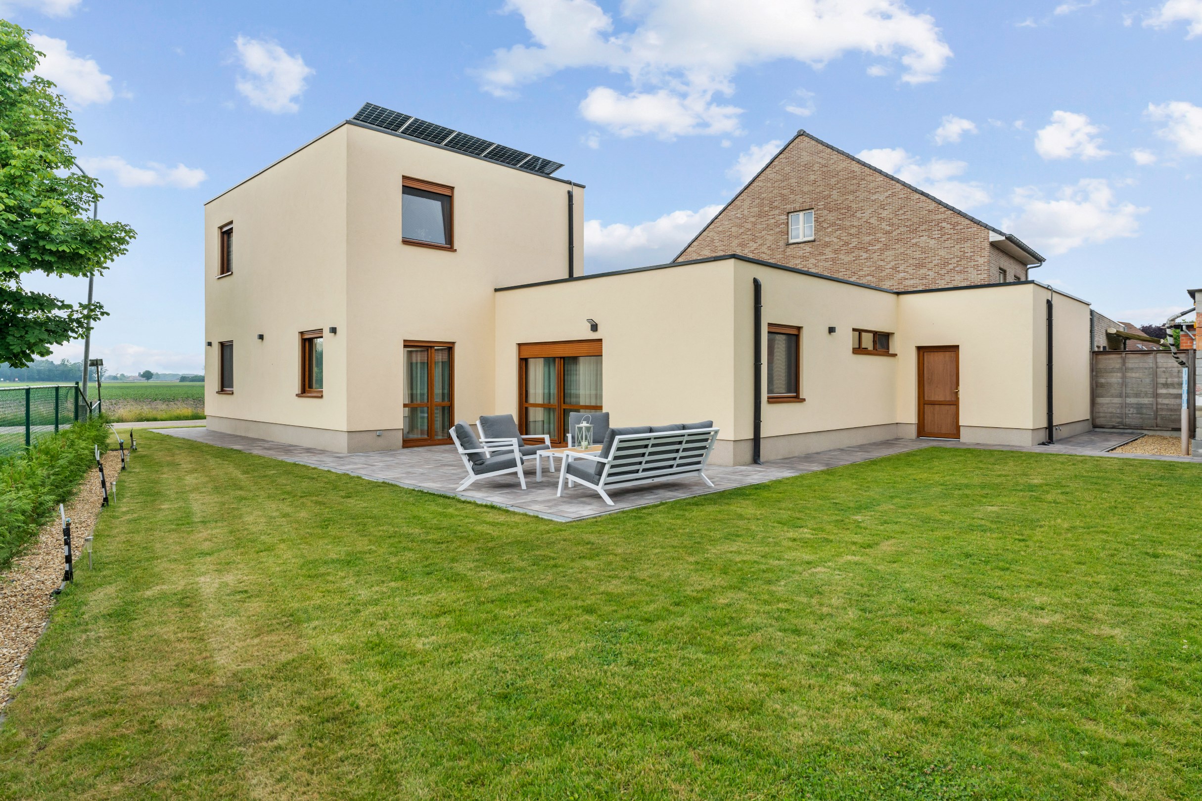 Moderne instapklare woning op top locatie in Oud-Turnhout! - foto 1