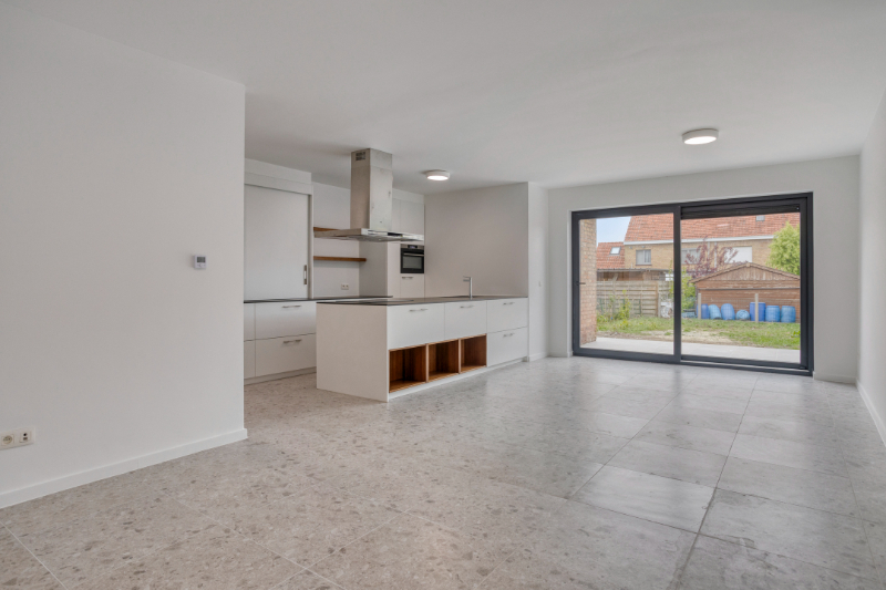 House for sale in Roeselare with 3 bedrooms - photo 2