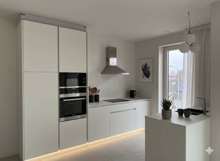 Langs de Heirweg-Zuid bevindt zich Residentie Margaux, een hedendaags nieuwbouwproject dat comfort, energiezuinigheid en architecturale...