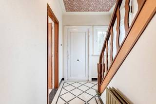 Charmante woning met potentieel en een leuke tuin. Dit op een perceel van 834m². Gelegen op een zeer centrale ligging tussen het centrum van...