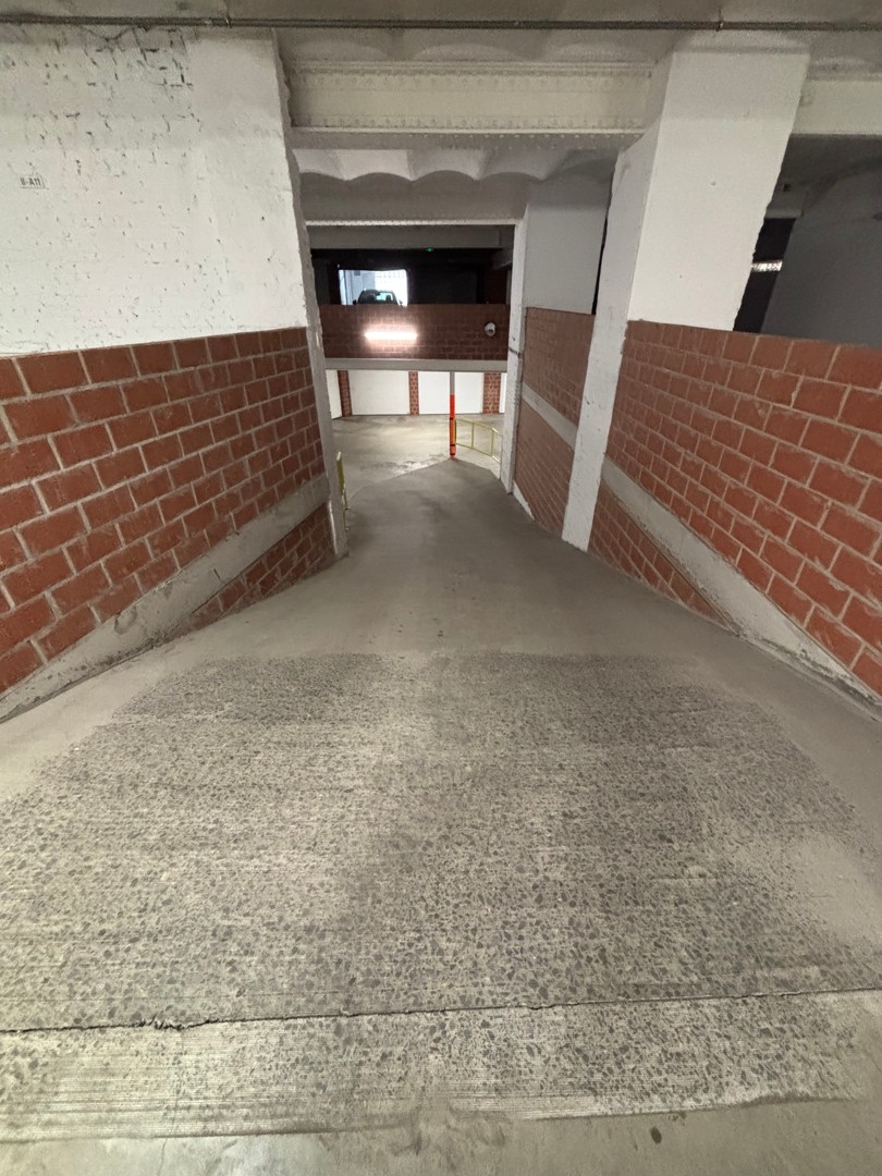 Garage for rent in Ostend - photo 4