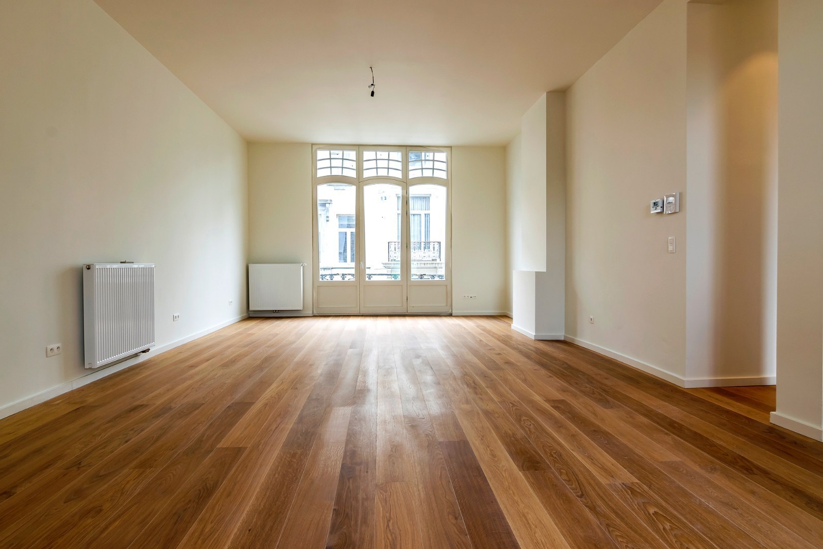 Uniek en luxueus appartement in prachtig gebouw op Zurenborg - foto 4