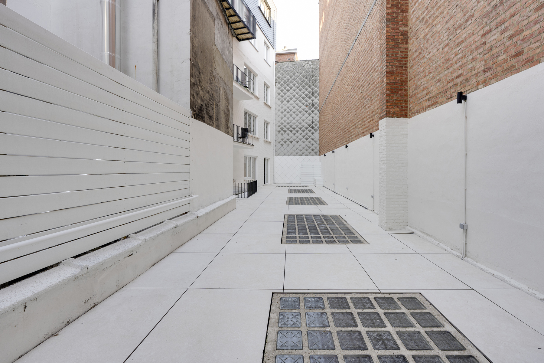 Appartement à vendre à Anvers avec 3 chambres - photo 2