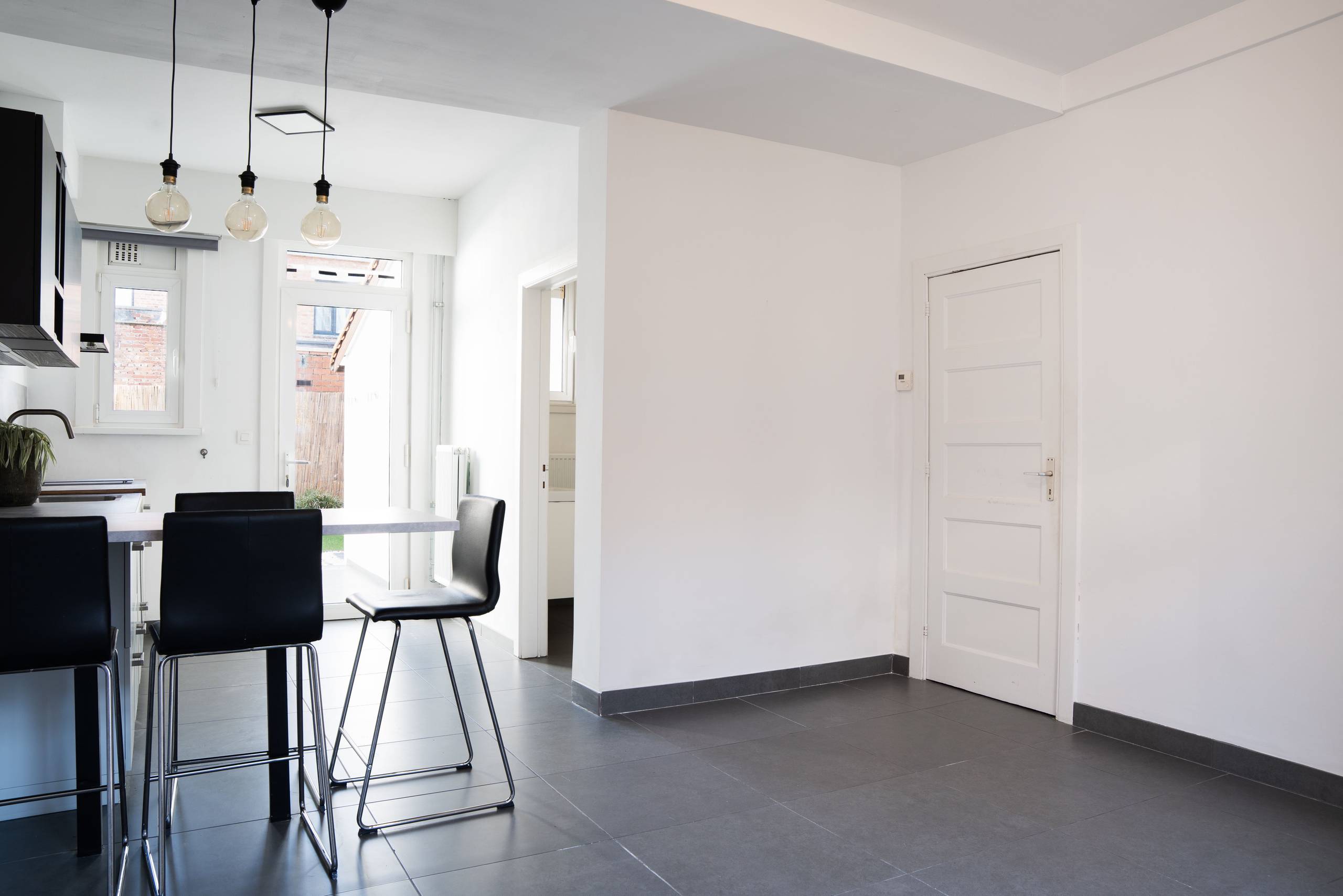 Huis te koop in Turnhout met 3 slaapkamers - foto 3