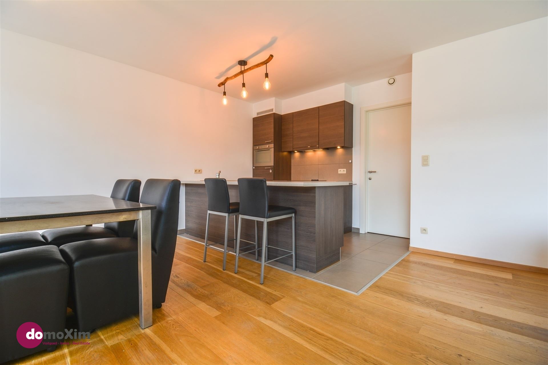 Recent appartement met 2 slaapkamers en bureau in de dorpskern van Boortmeerbeek - foto 4