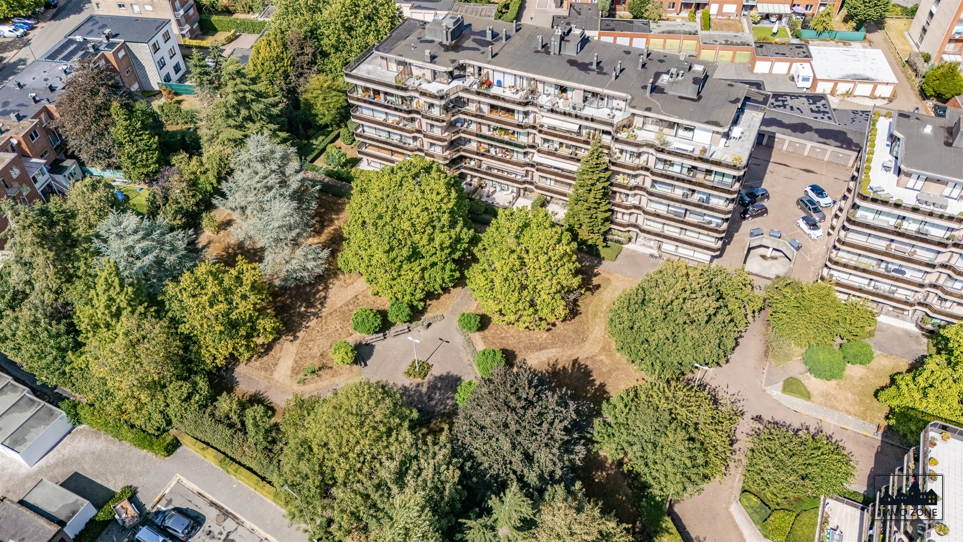 Apartment for sale in Sint-Niklaas with 2 bedrooms - photo 4