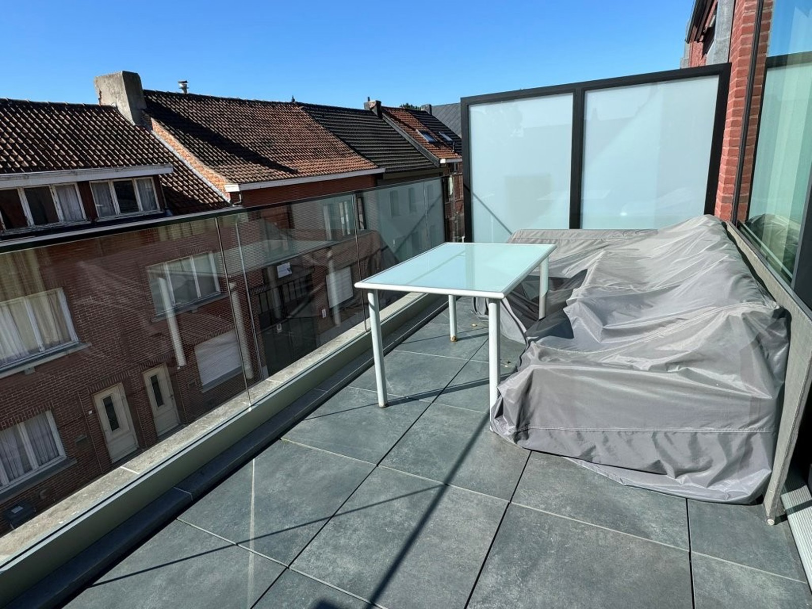 Recent appartement met 1 slaapkamer en 2 terrassen. - foto 5