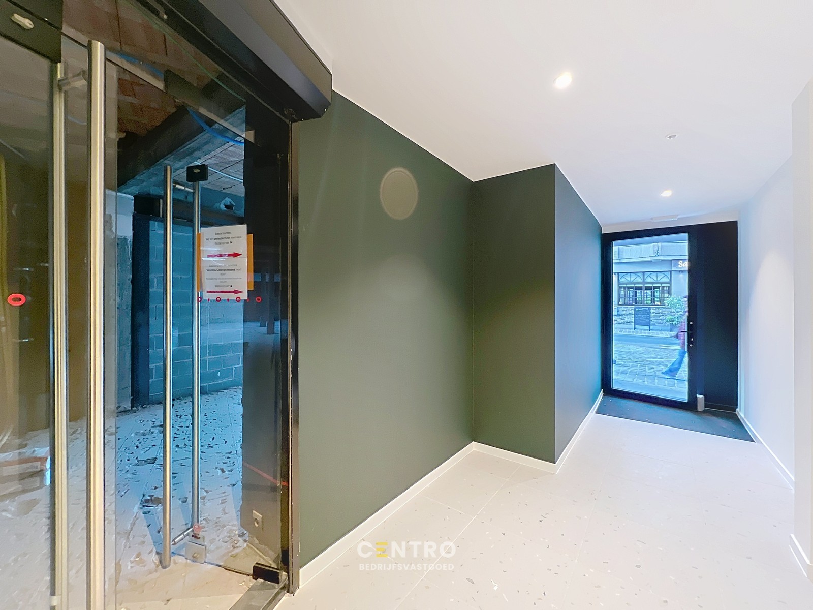 Casco handelsgelijkvloers (± 175m²) met stockruimte (±90m²), verdere afwerking in onderling overleg! - foto 4