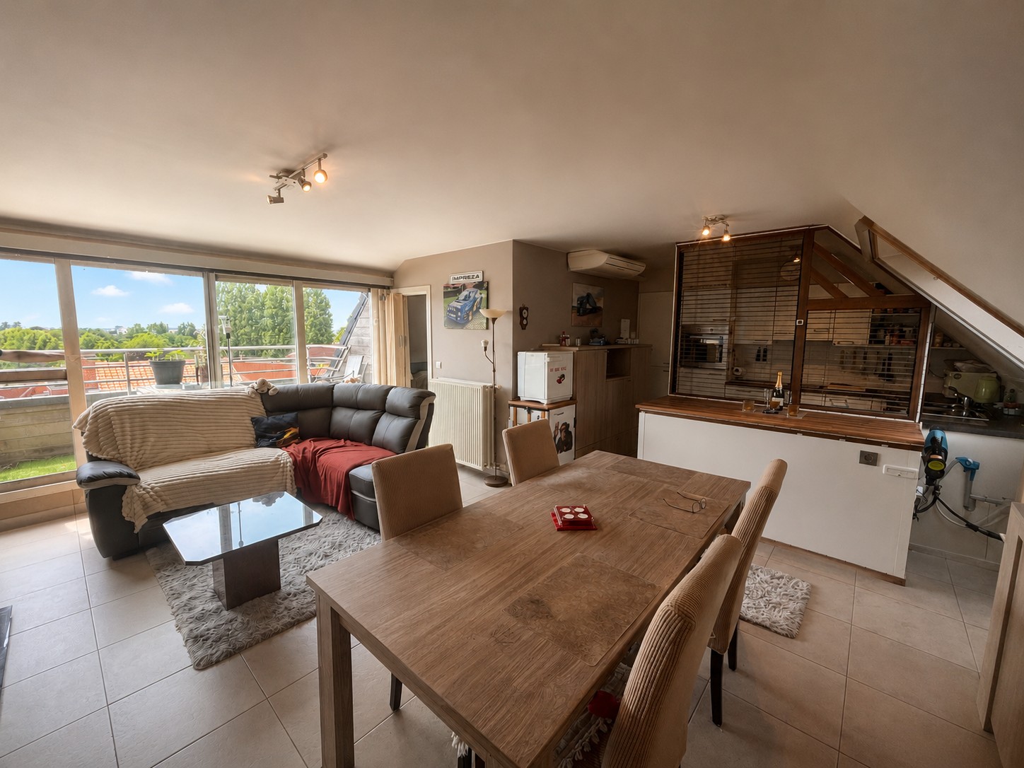 Lichtrijk appartement met 1 slaapkamer en ruim terras - foto 2