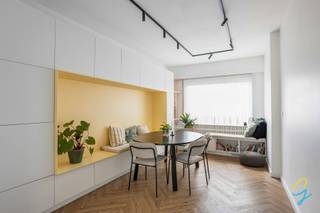 Bent u op zoek naar een instapklare woning met karakter op een toplocatie in Gent?Dan is deze met smaak gerenoveerde stadswoning beslist een bezoek...