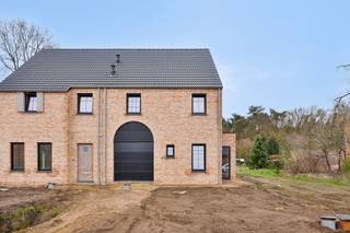Nieuwbouw BEN-woning met 3 slaapkamers en garage te koop nabij centrum Oostham Op de Beukenlaan, nabij het centrum van Oostham, vinden we deze leuke...