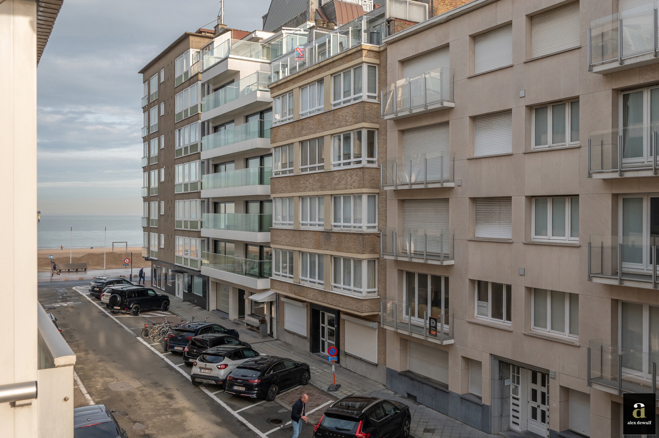Apartment for sale in Knokke-Heist with 2 bedrooms - photo 4