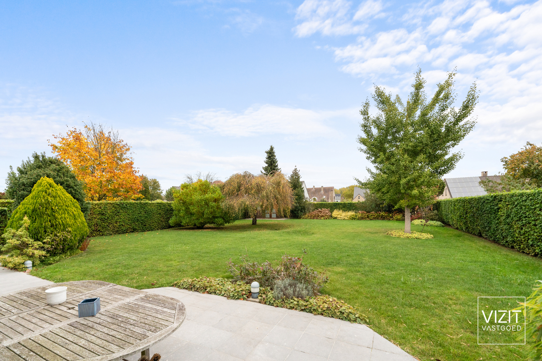 Ruime villa met mooie aangelegde tuin op toplocatie - foto 5