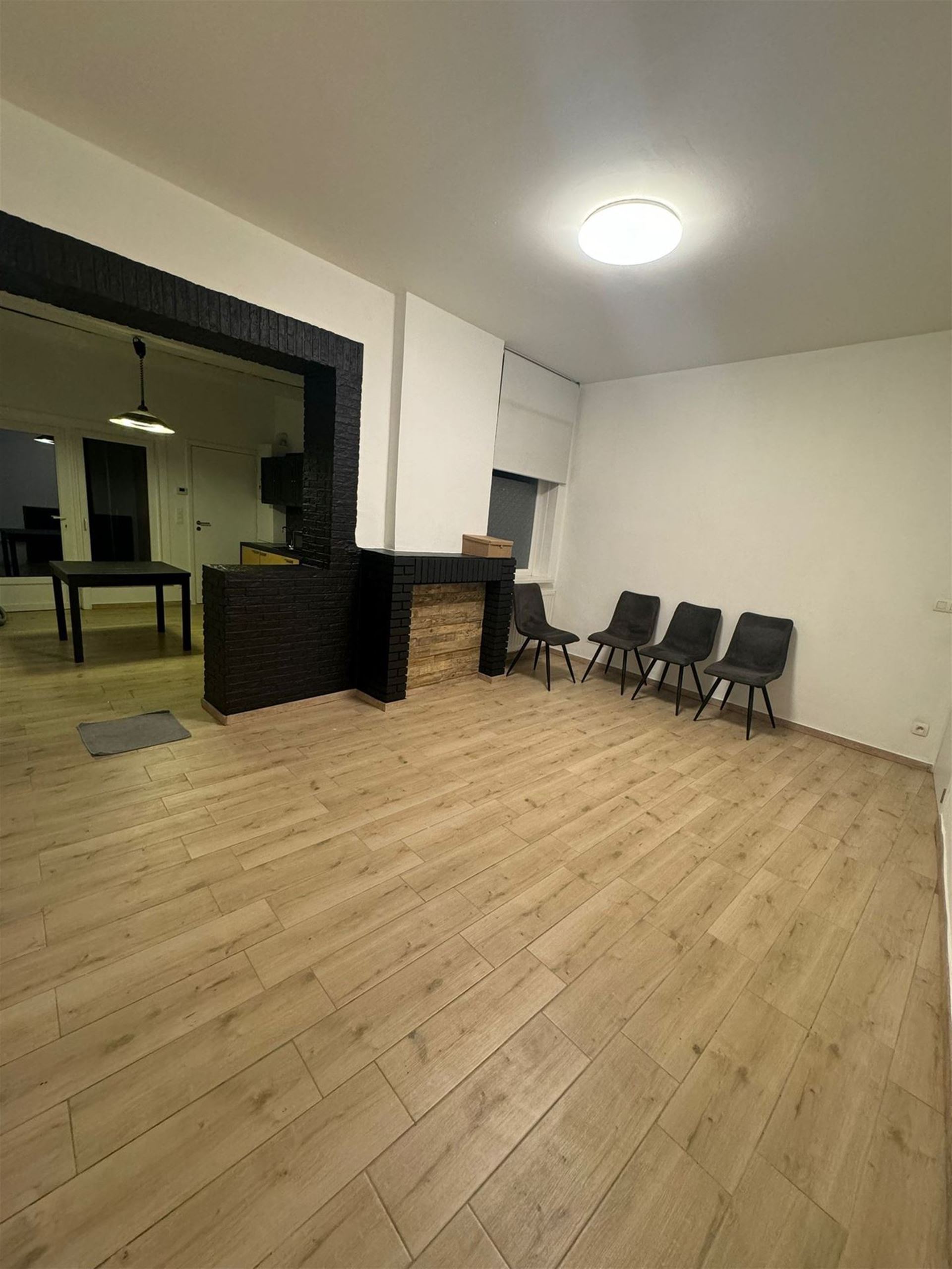 Bureaux de 60m2 - photo 2