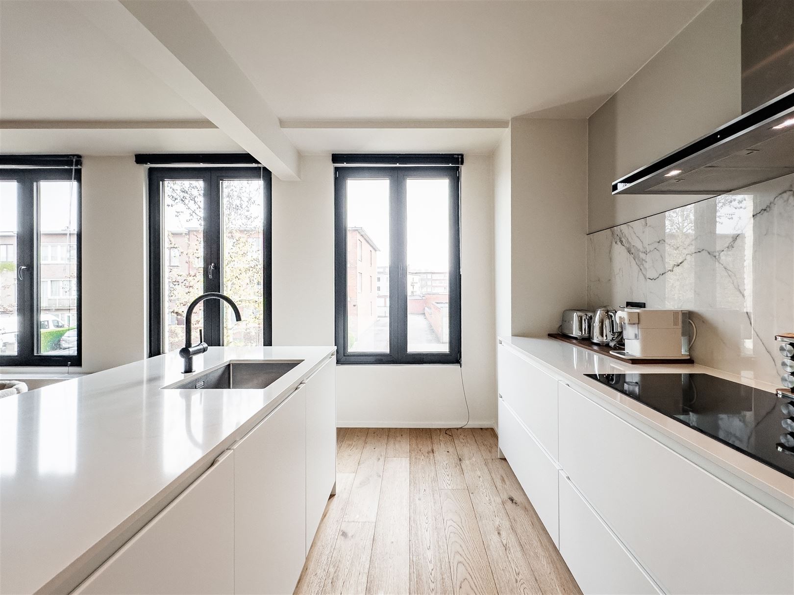 Gerenoveerd 2-slaapkamer appartement in de Buizegemwijk - foto 5