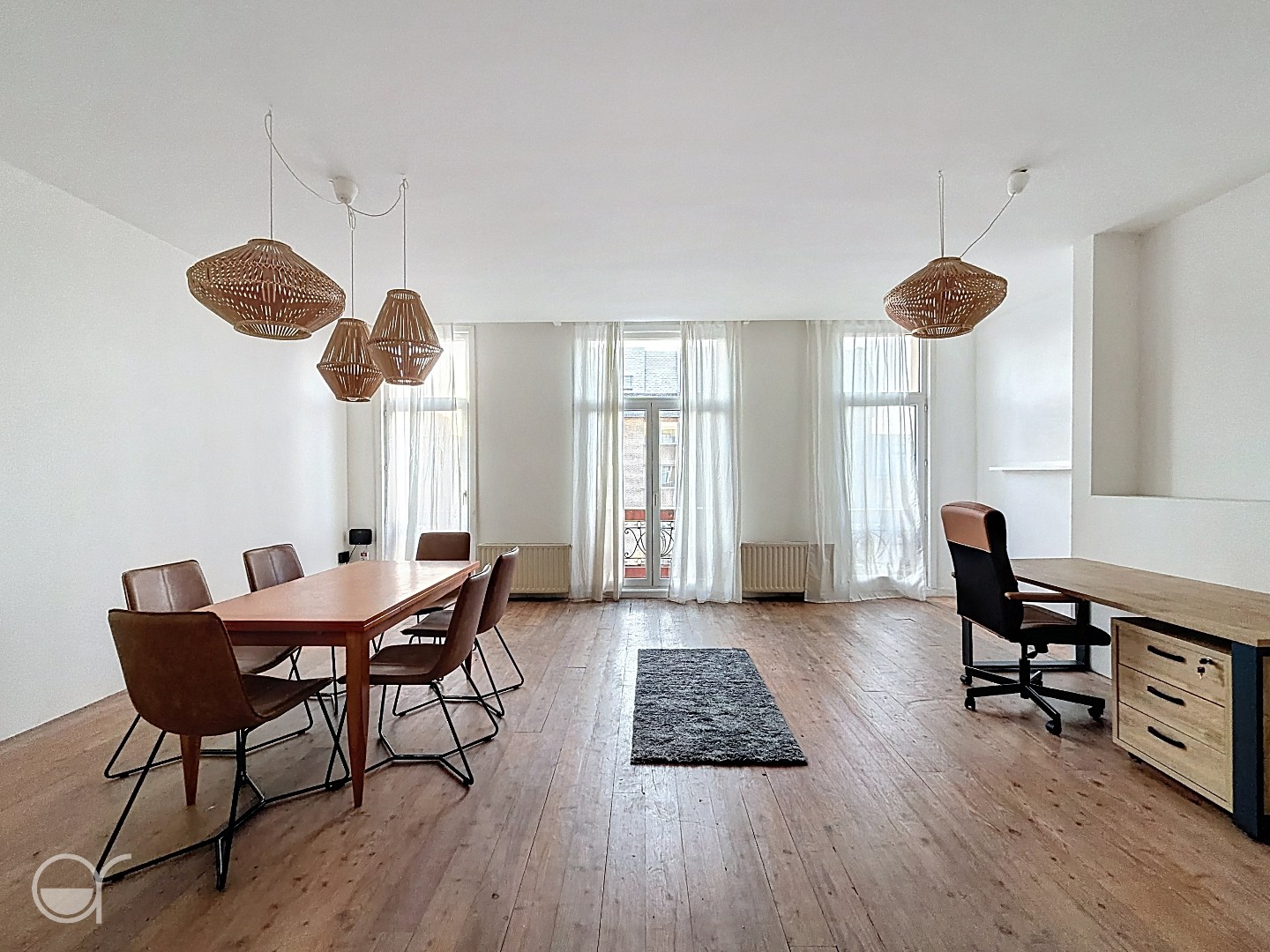 Ongemeubeld 1-slaapkamer appartement gelegen bij Sint-Pietersstation - foto 2