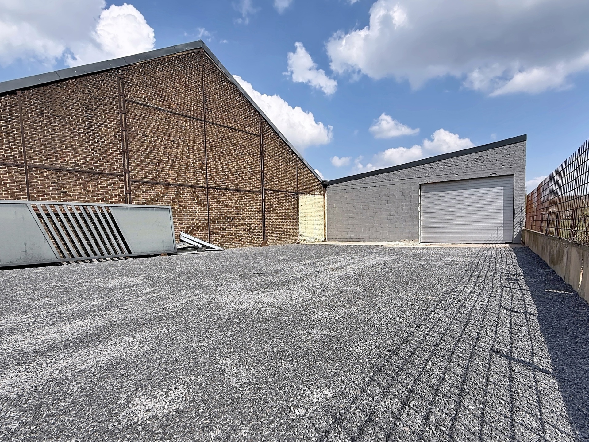 We Invest Namur vous présente... 0471 34 67 75 - foto 1