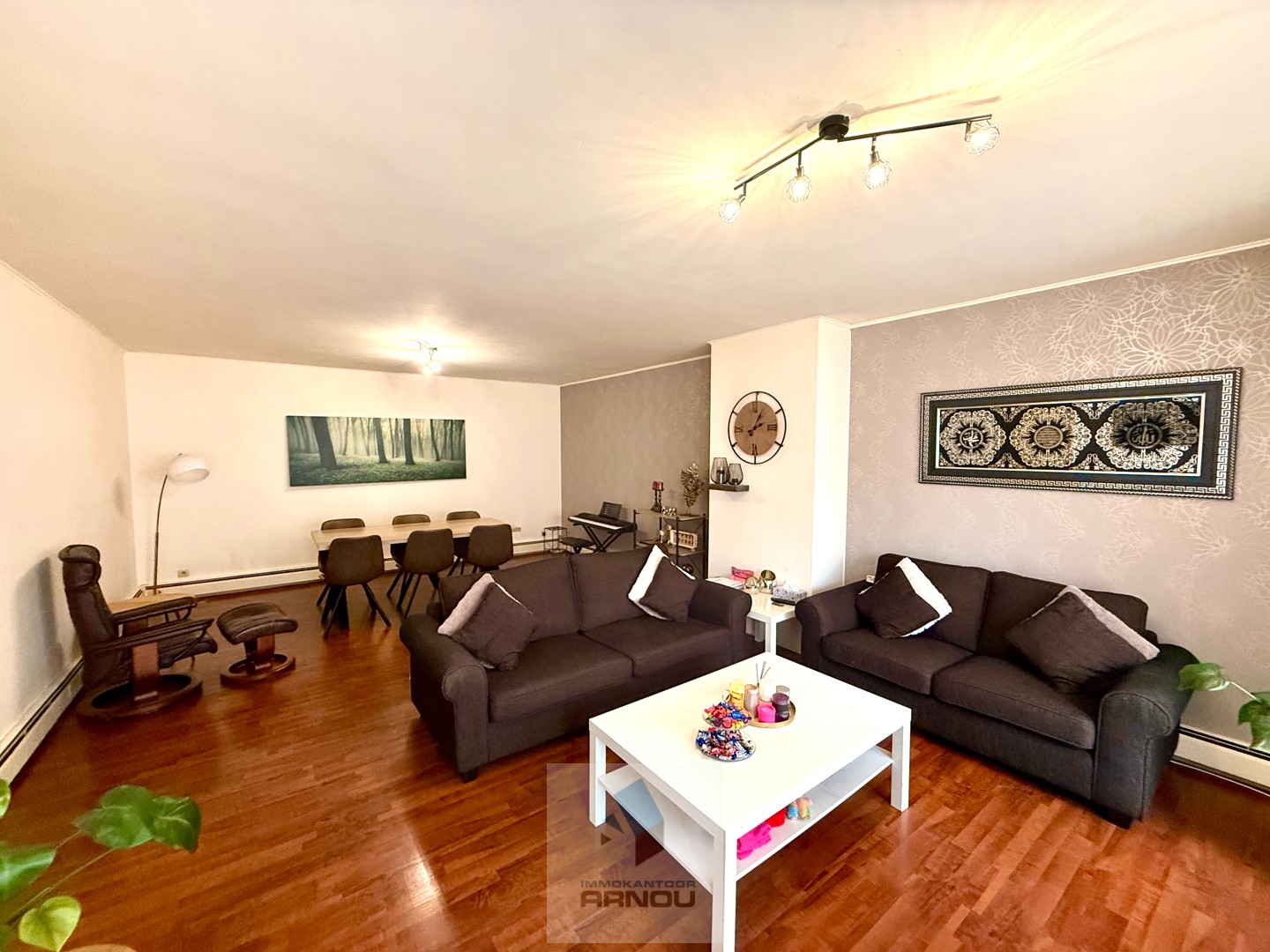 Ruim en lichtrijk appartement met 3 slaapkamers - foto 3