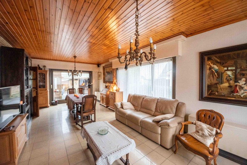 Te renoveren ruime woning - foto 3