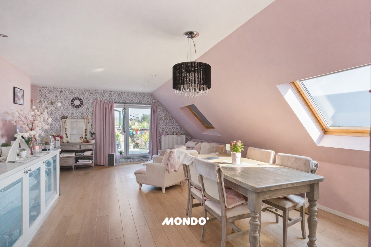 Instapklaar 3-slaapkamerappartement nabij centrum Duffel! - foto 2