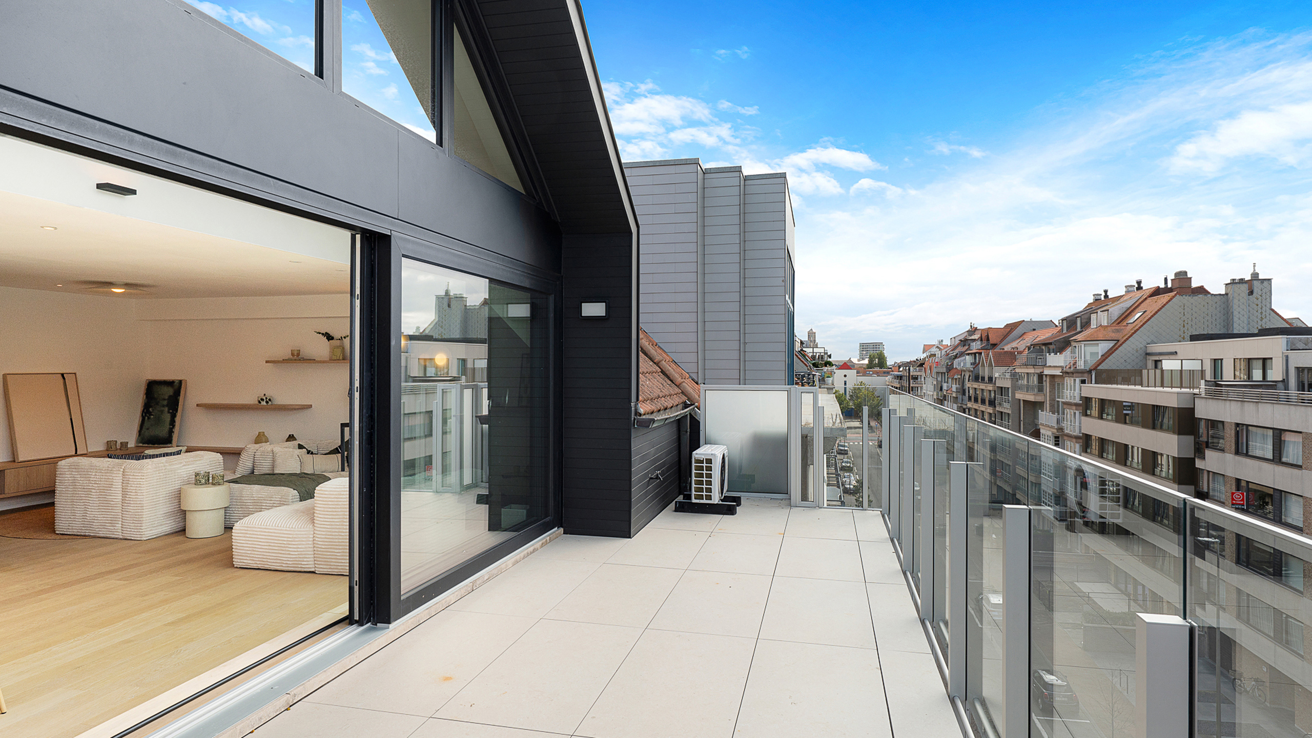 Ruime gerenoveerde duplex met 4 slaapkamers in Knokke - foto 5