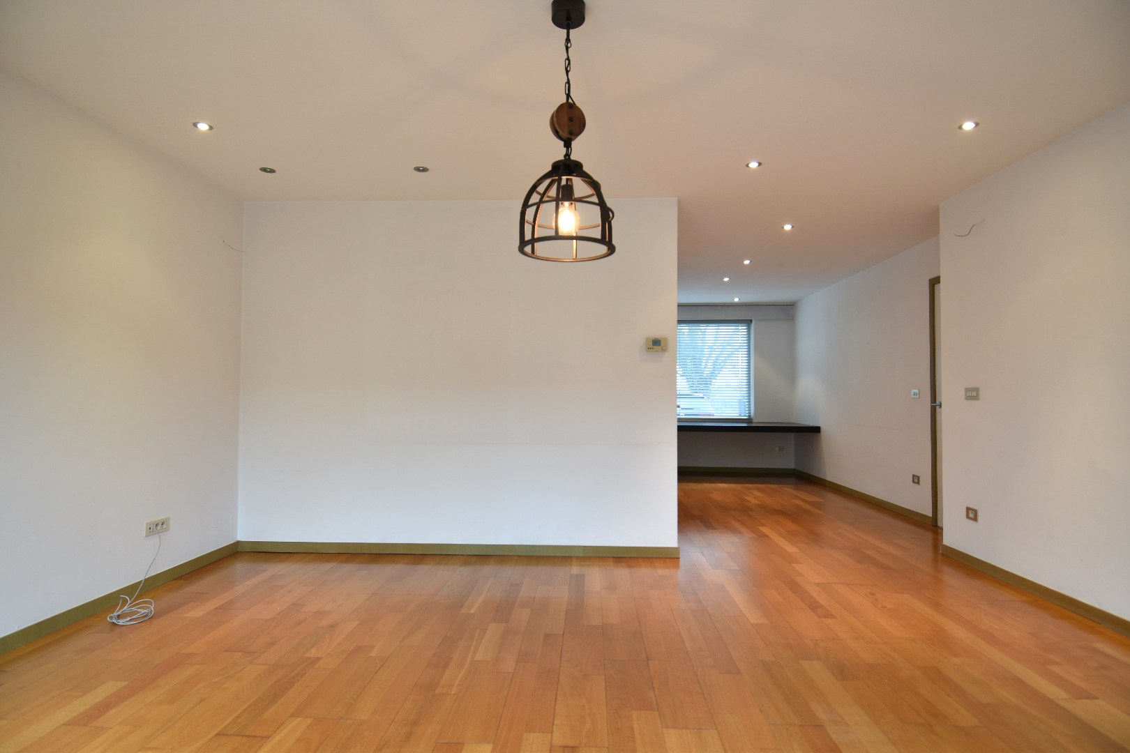 Vernieuwde eigendom met garage, tuin en topligging te koop aan de rand van Gullegem - foto 5