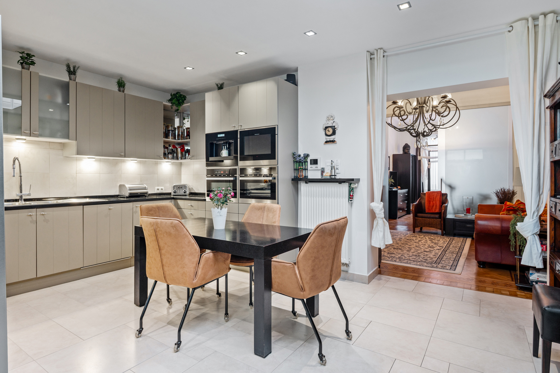 Leuk huis met onverwachte twist op een toplocatie in Deurne - foto 5