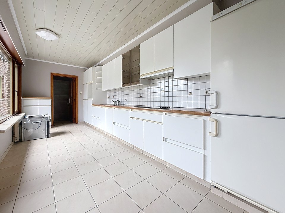 Charmante woning met grote tuin én garage in het centrum van Zarren - foto 5