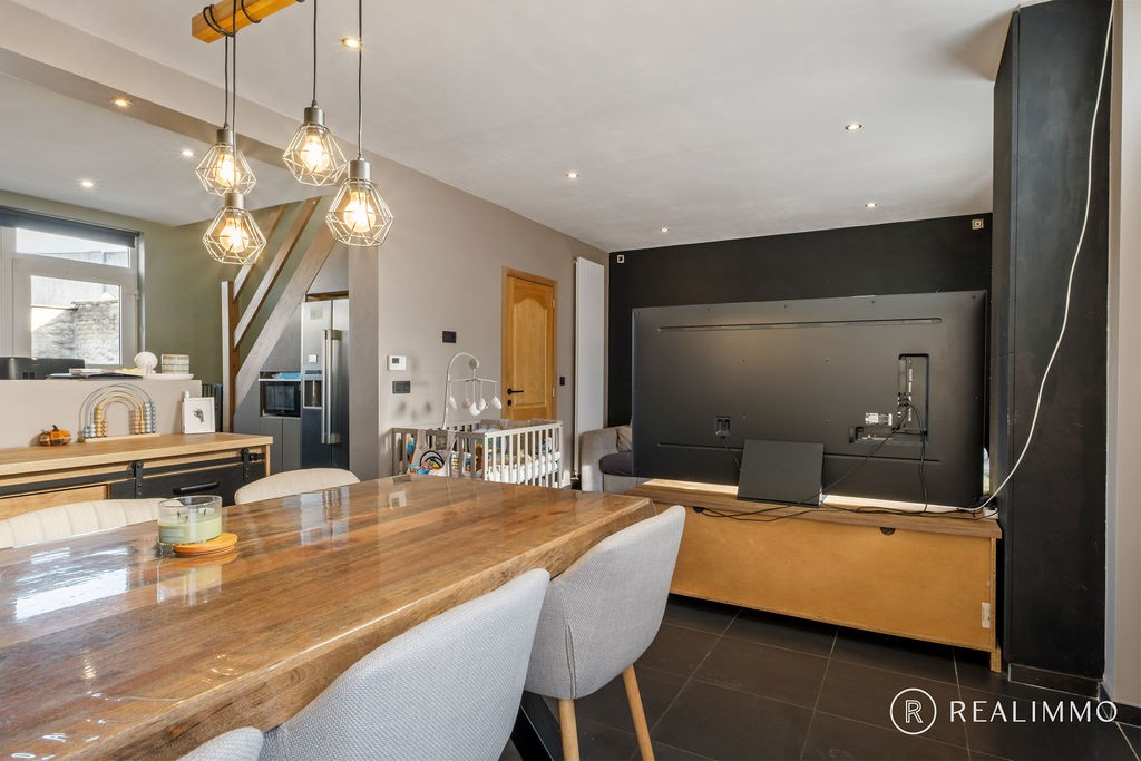 Instapklare, gerenoveerde woning met tuin en autostaanplaats in Bossuit - foto 4
