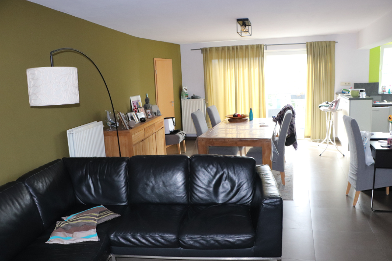 Gunstig gelegen ruim duplex-APP op 2de &amp; 3deV met 2 SLK, prachtig zonneterras &amp; privatieve garage - foto 5