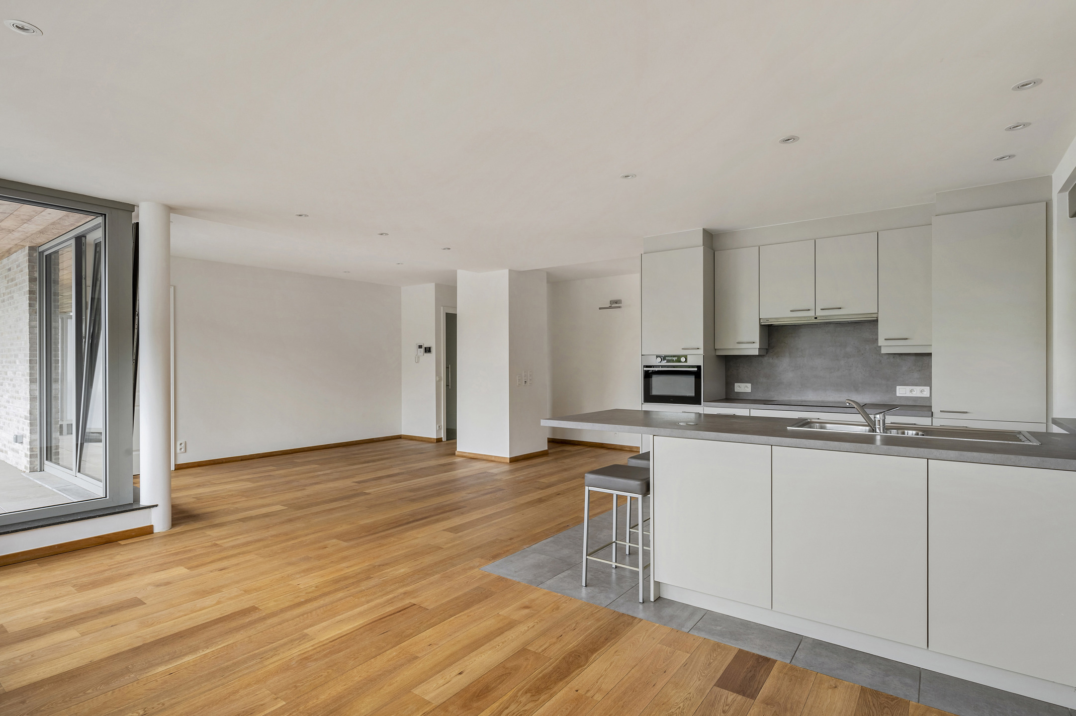 Stijlvol 2-slaapkamerappartement met 2 terrassen, private tuin, staanplaats en berging in hartje Heide - foto 5