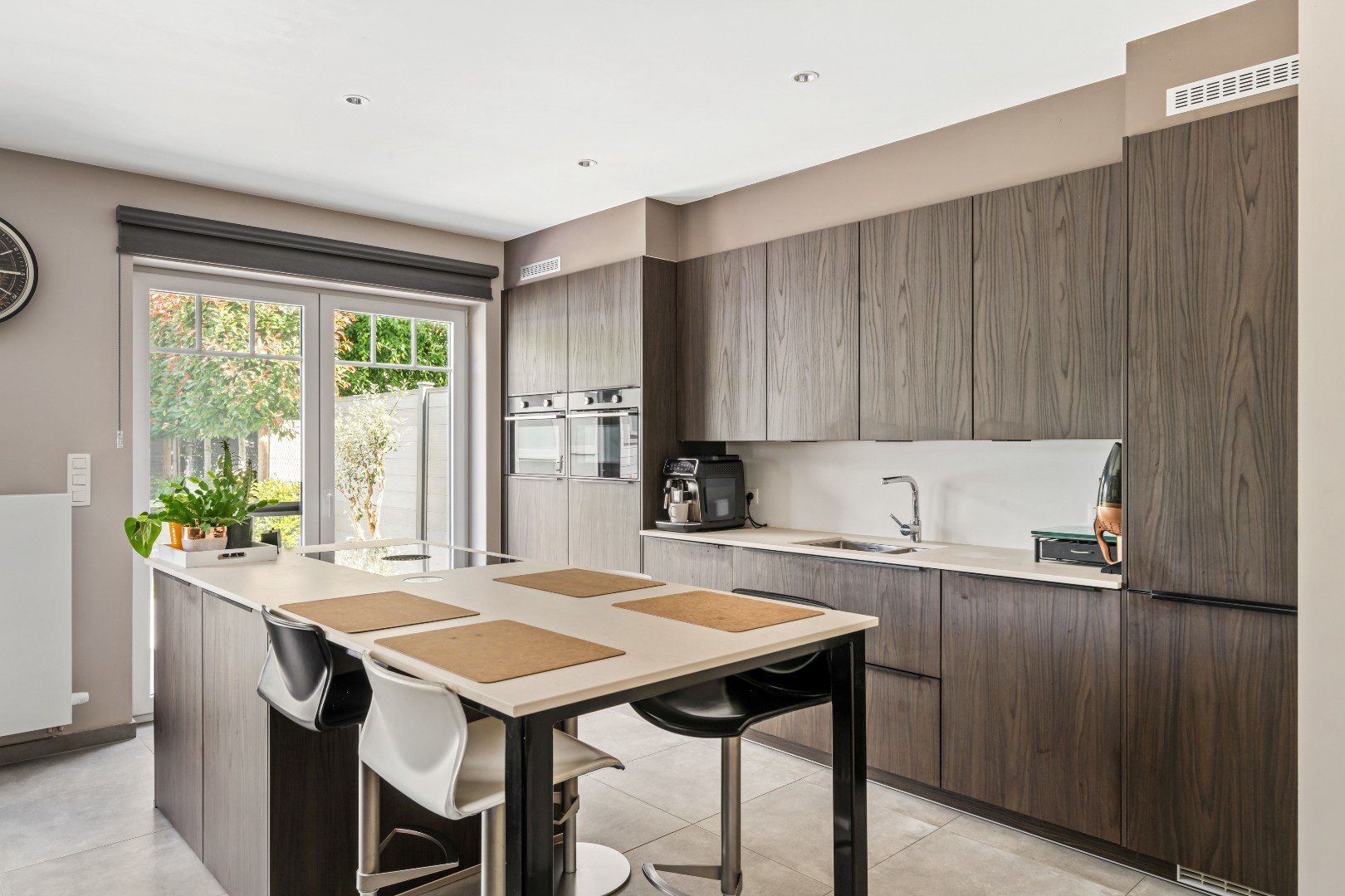 Moderne woning in rustige woonwijk. - foto 5
