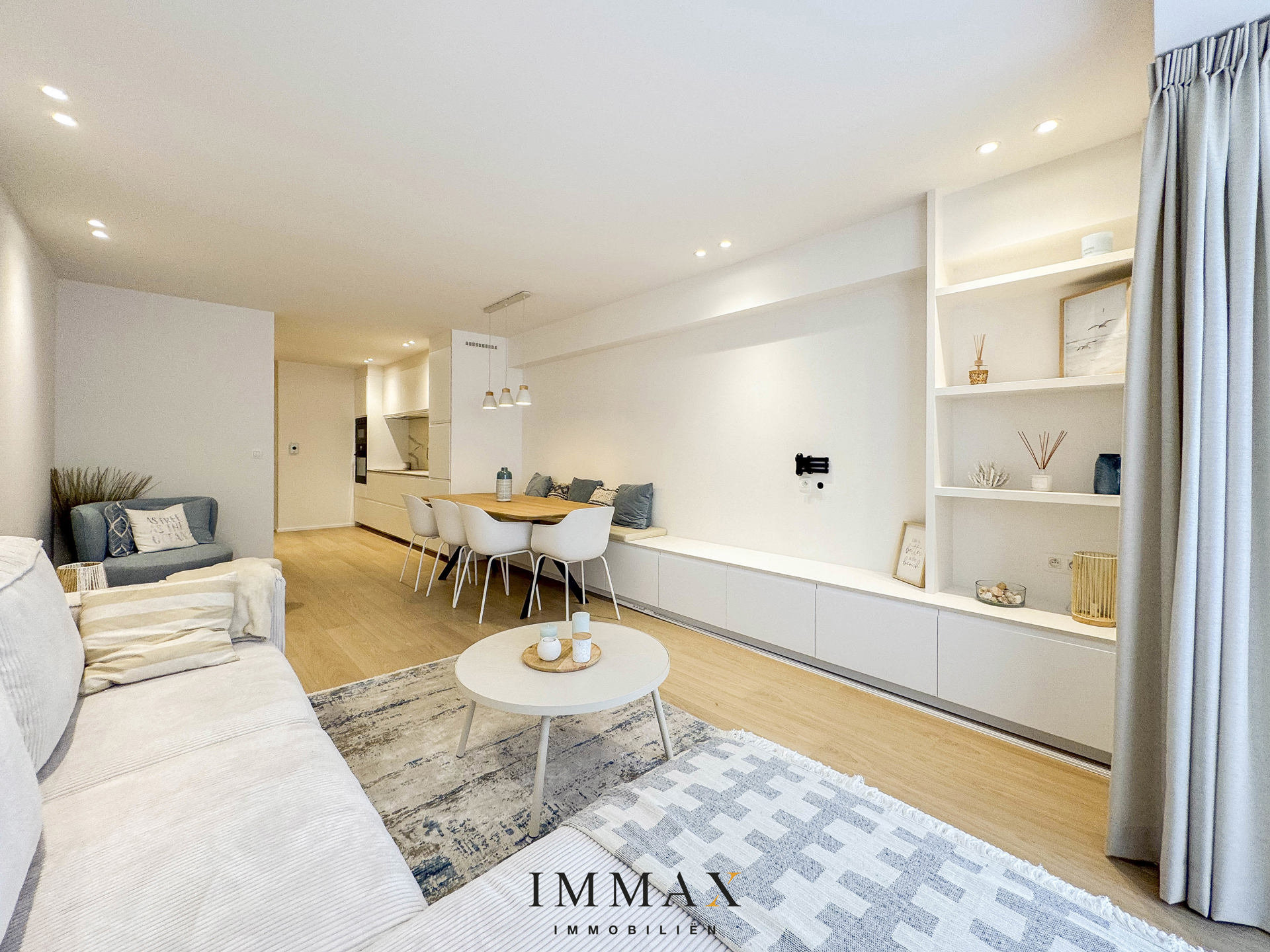 Gerenoveerd &amp; gemeubeld 2SLK-appartement nabij het Driehoeksplein en Zeedijk  - foto 1