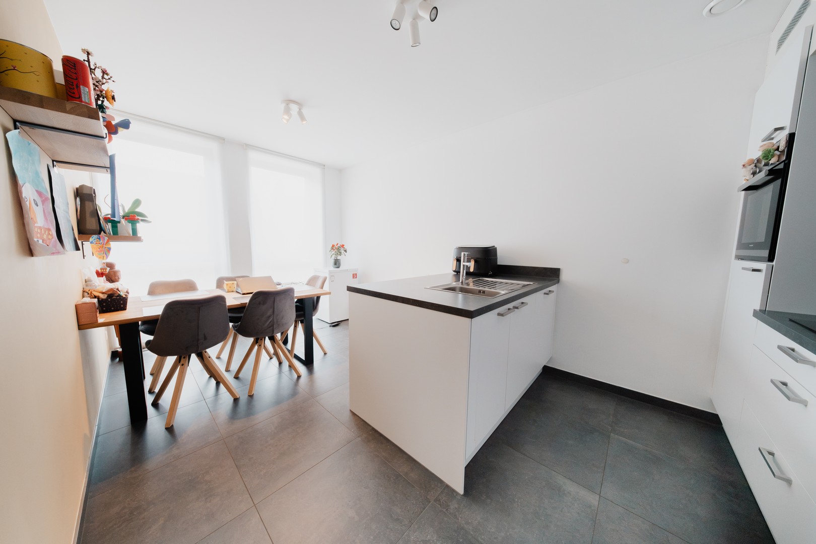 Duplex appartement met 3 slaapkamers, 2 badkamers en 3 autostaanplaatsen. - photo 4