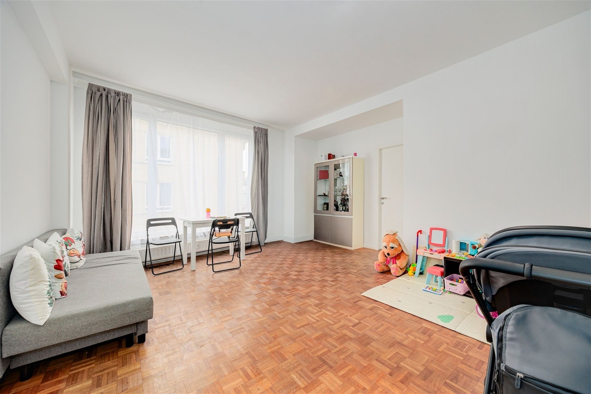 Licht hoekappartement met 1 slk aan het oude Gerechtsgebouw - foto 2