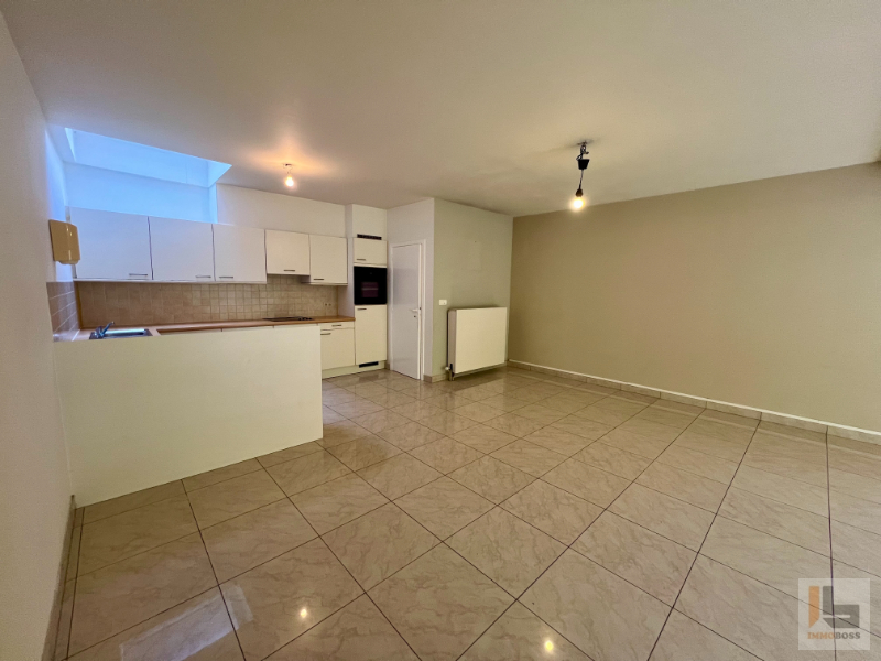Ruim duplex-appartement in toffe residentie centrum Ronse - foto 5