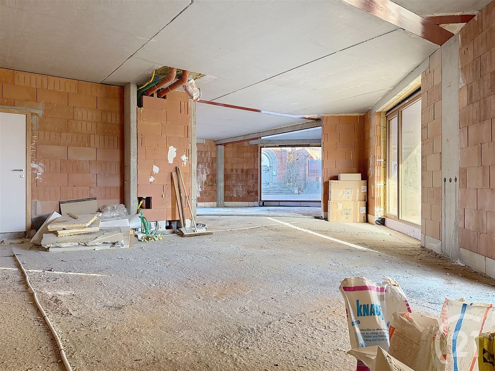 Nieuwbouw handelspand met parkings in Baal/Tremelo te koop! - foto 3