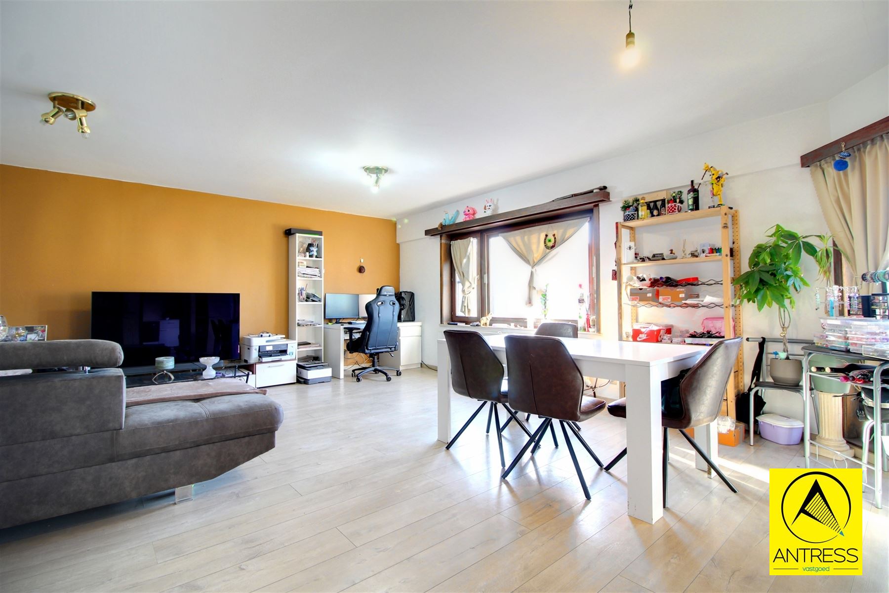 Ruim appartement (130 m²) in het hart van Edegem - foto 1