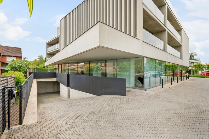 Energiezuinig appartement (A) met 2 slaapkamers, ruim zonnig terras en autostaanplaats te Loppem - foto 2