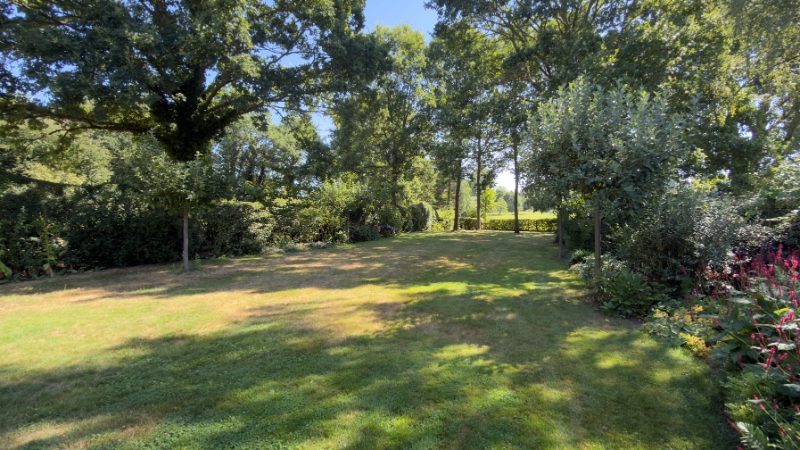 Exclusieve villa 540m² in authentieke stijl met praktijk-kantoorruimte op 17 are met vergezicht op Netevallei - photo 4