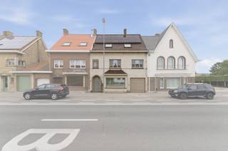 House for sale in Veurne