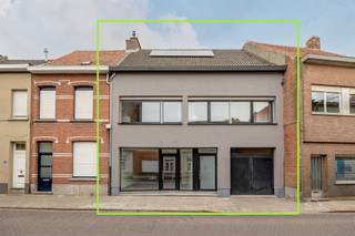 Te koop in Niel Unieke combinatie van wonen & werken op toplocatie!Ontdek deze uitzonderlijke opportuniteit: een volledig gerenoveerd...