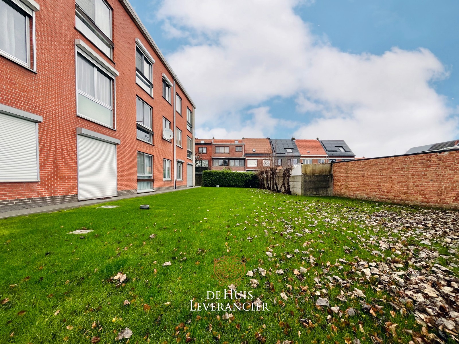 Gezellig gelijkvloers appartement met 2 slpk inclusief garage te huur in Kontich - photo 4