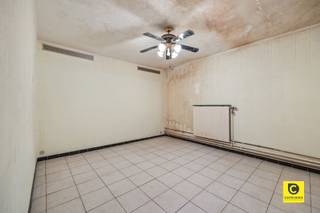 House to renovate in the heart of Kontich.Are you looking for a home that you can furnish completely to your own taste? And do you dream of a quiet,...