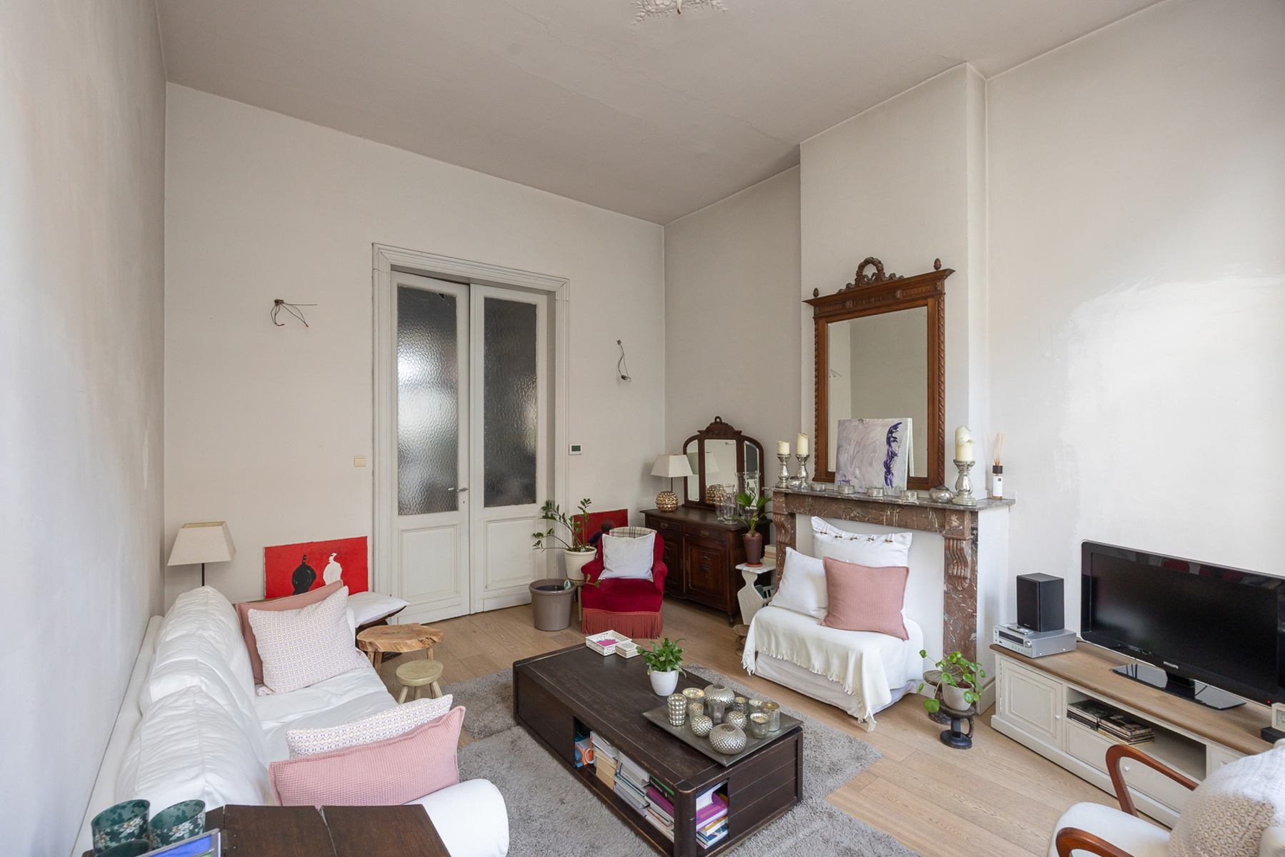 Karaktervol 2 slaapkamer appartement met veel potentieel op 't Zuid - foto 4