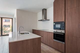 Bienvenue dans le nouveau projet résidentiel Stadsterras, un ensemble verdoyant situé en plein cœur de Mortsel. La Résidence Mimir comprend...